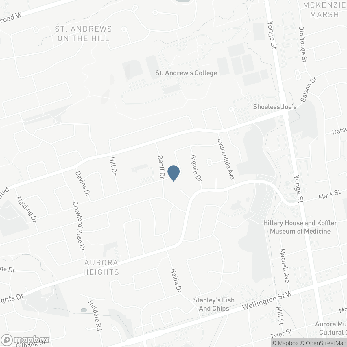 52 DEVINS DRIVE, Aurora, Ontario L4G 2Z1